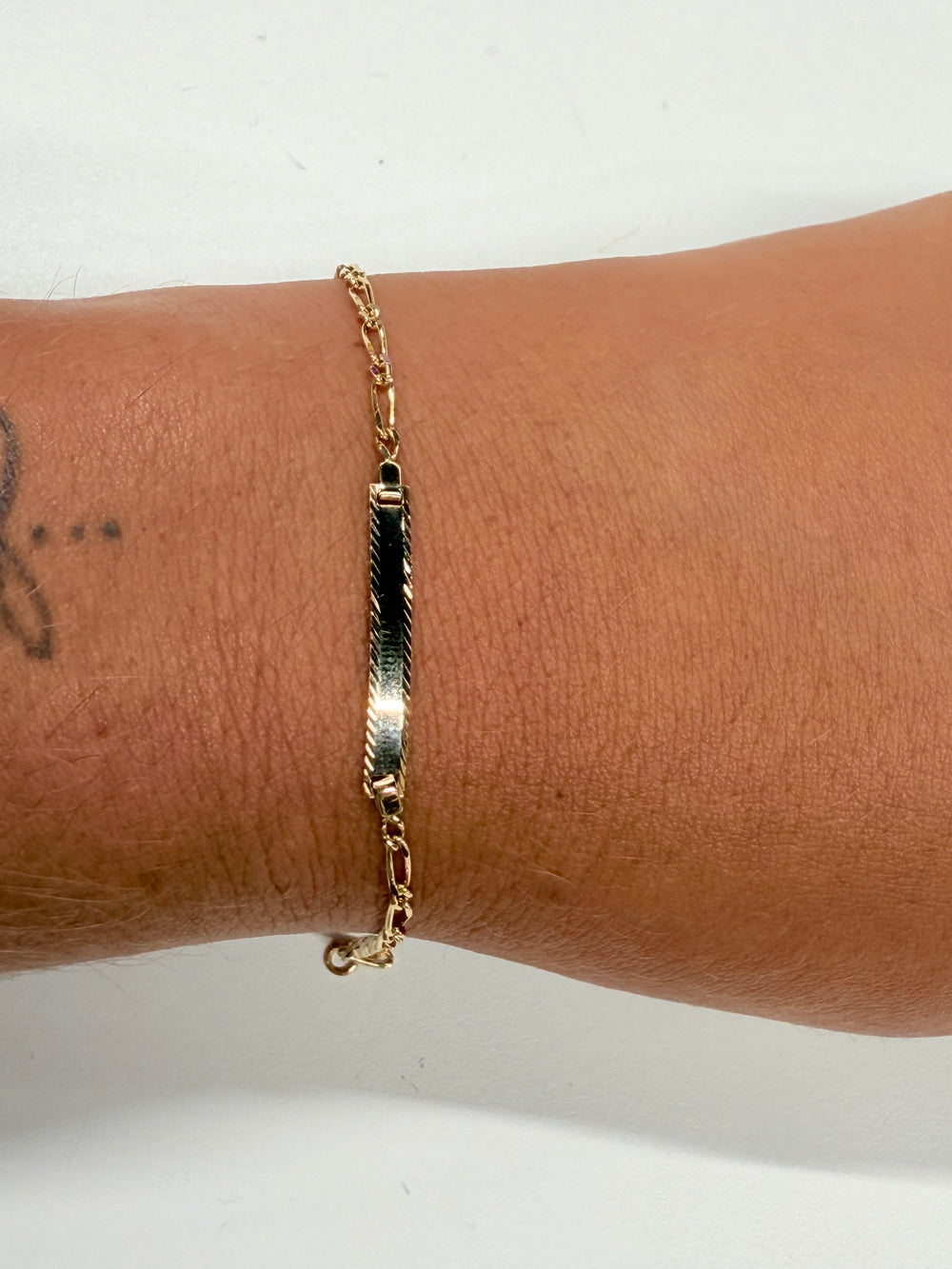 Bracelet Identité Enfant Or Jaune 18k - Gourmette Figaro