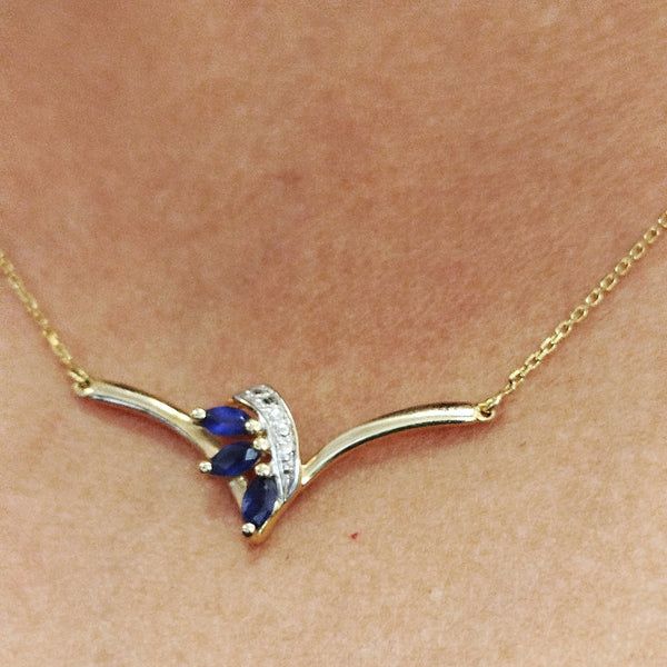 Collier Princesse Or Jaune 18 carats avec Saphir