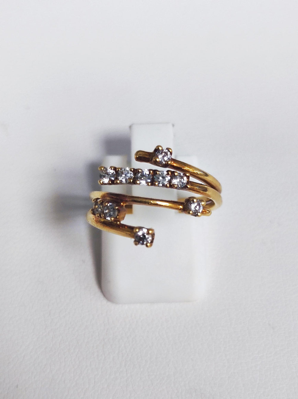 Bague en Or Jaune 18K et Oxyde de Zirconium