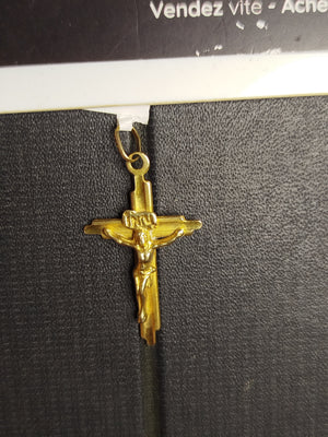 Pendentif Croix en Or 14K