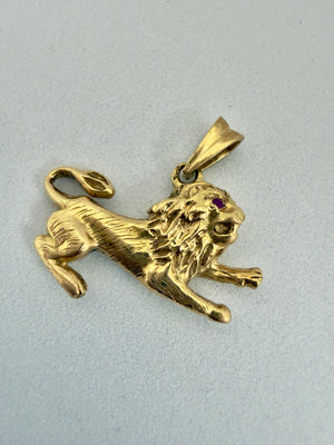 Pendentif lion en or jaune 18K 14.32 Grs