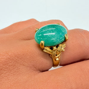 Bague en Or Jaune 18k avec Jade de 11.11 Grs Taille -52