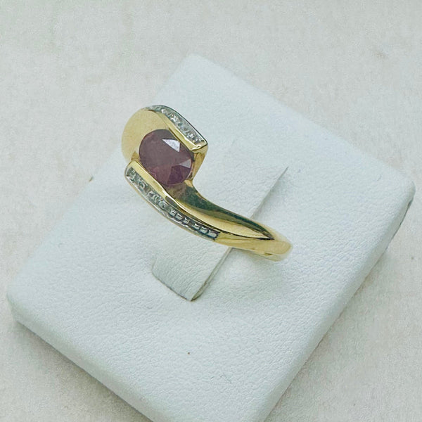 Bague Or Jaune 18K avec Rubis Certifié