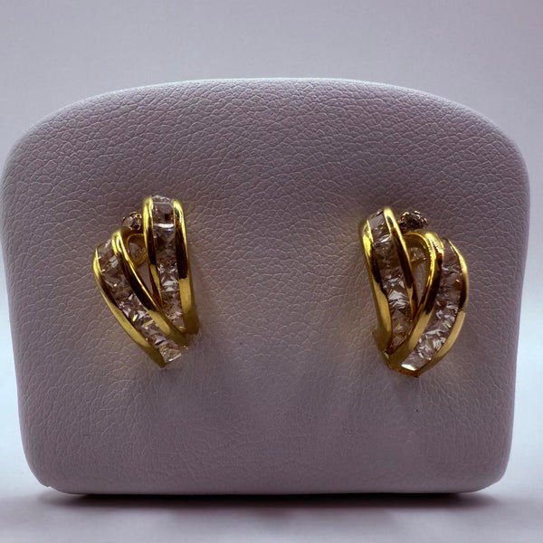 Boucles d'oreilles créoles en or jaune 18K 1.94 Grs