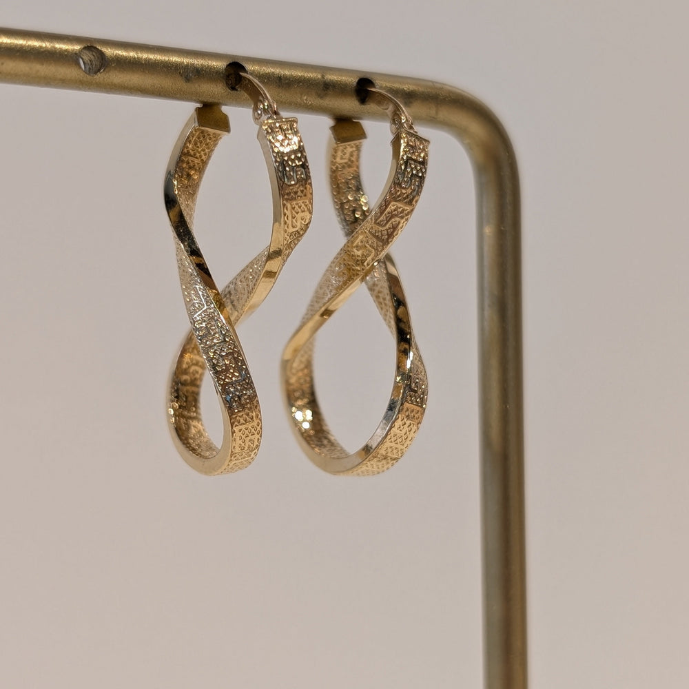 Boucles d'oreilles créoles en or jaune 18K - 2.06gr