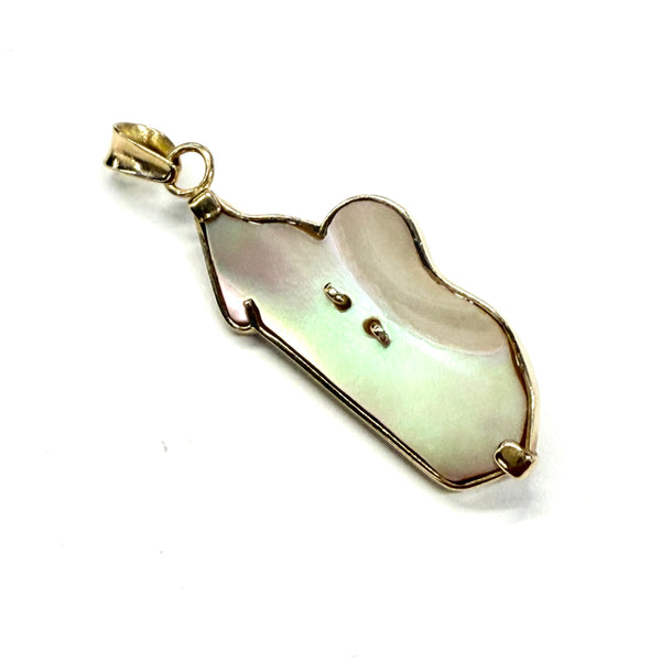 Pendentif en Or Jaune 18k, Madagascar, Saphir Étoilé et Nacre - 3.24 Grs