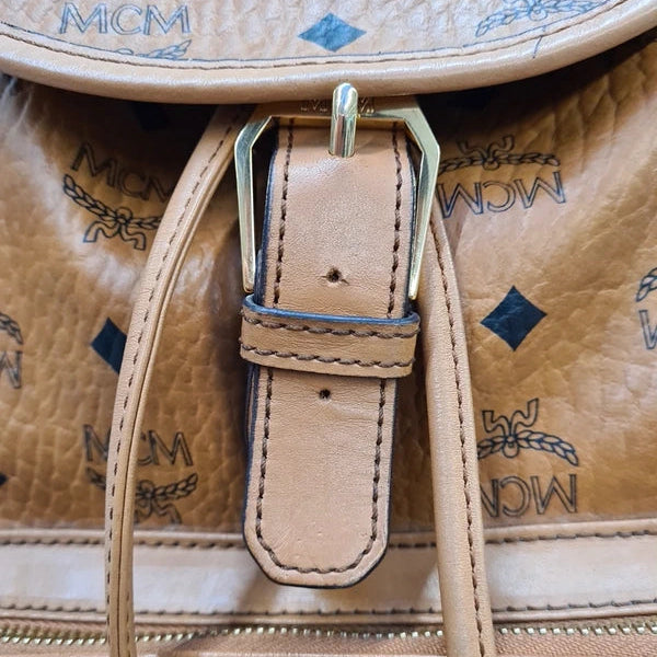 Sac à dos MCM Heritage Drawstring en cuir beige