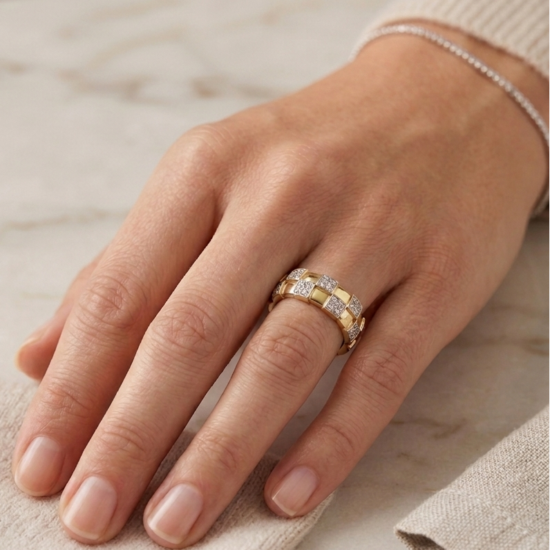 Bague Signée Or Jaune 18K Guy Laroche avec Diamants - T59 - 4.25gr