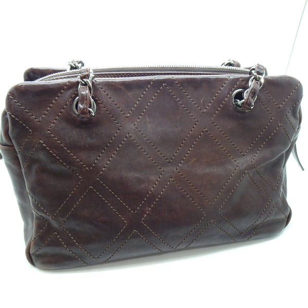 Sac à main Chanel Wild Stitch marron en cuir veau 2005