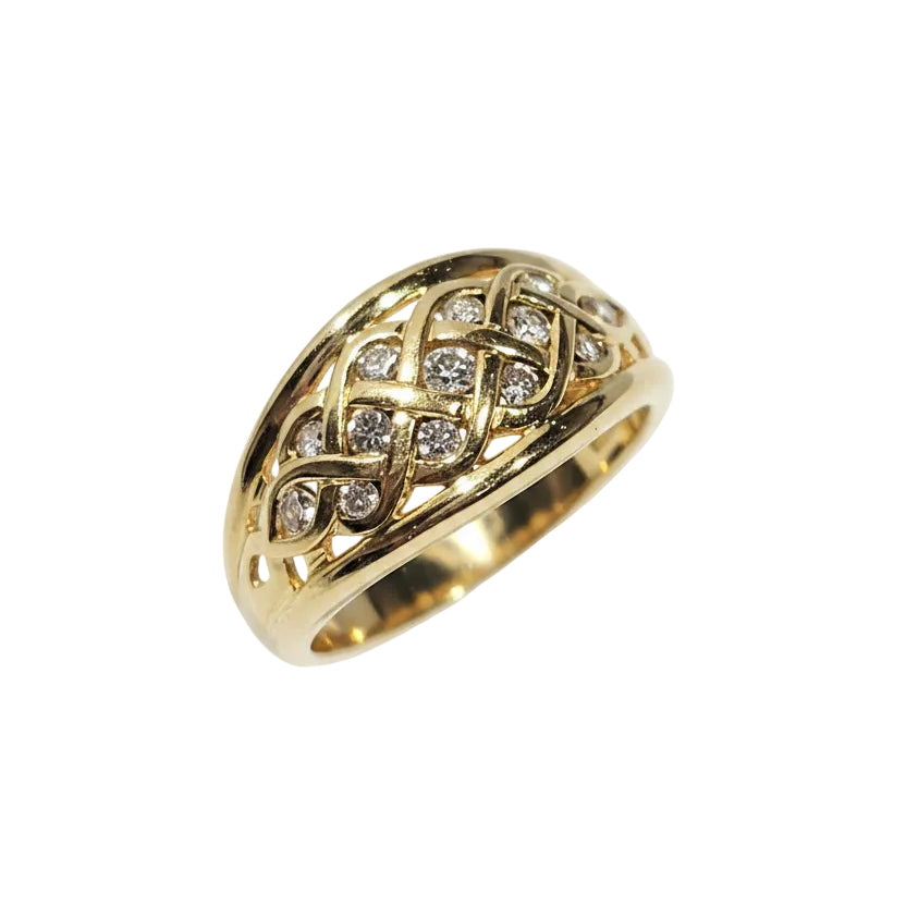 Bague en or 18 carats sertie de diamants
