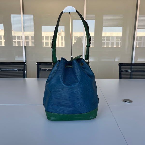 Louis Vuitton Noé Vintage en Cuir Épi Bleu