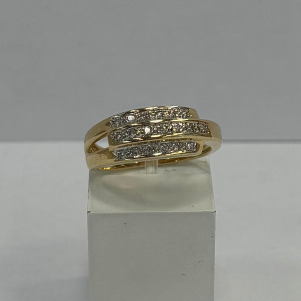 Bague Or Jaune 18 Carats avec Diamants