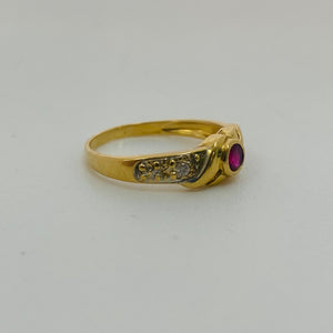 Bague en Or Jaune 18K Rubis et Zirconiums