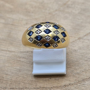 Bague en or jaune 18K avec diamants et pierres bleues - 4.78 Grs