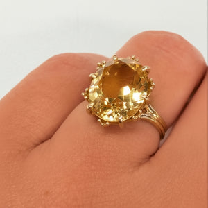 Bague avec Citrine Naturelle en Or Jaune 18K