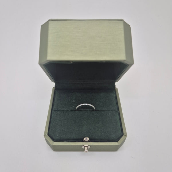 Alliance Demi Tour en Or Blanc 18 K avec Diamants 1.18 Grs