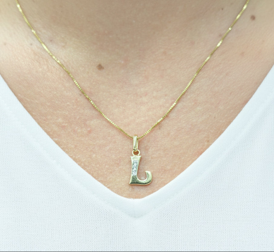 Pendentif Lettre en Or Jaune 18 K - 0.84 G