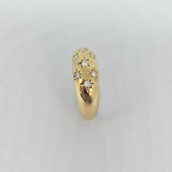 Bagues en or jaune 18k avec 7 diamants 0.07 carats chacun - T 63.5