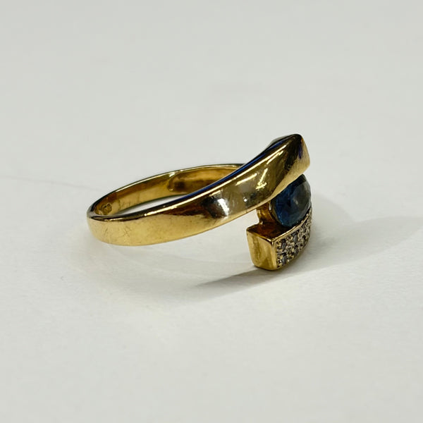 Bague en Or Jaune 18 K avec Diamants et Saphir
