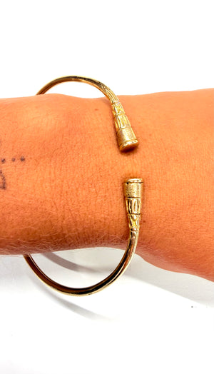 Bracelet Jonc Malgache en Or Jaune 18k 21.71 Grs