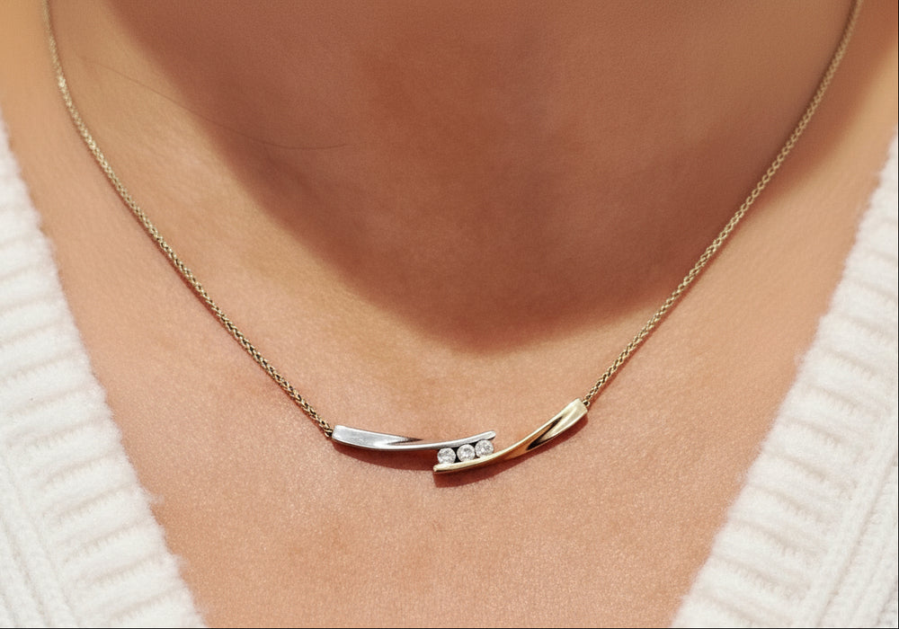 Collier Princesse en Or Jaune et Blanc 18k - 5.65 G