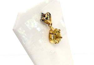 Pendentif en Or jaune 18k avec citrine