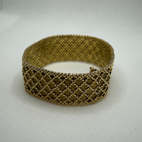Bracelet Manchette en Or Jaune 18K 52.75 Grs