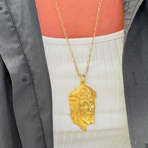 Pendentif visage de Jésus en or jaune 18 carats – 6 x 3 cm