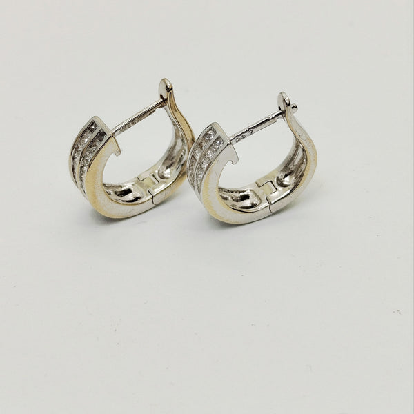 Boucles d'oreilles  en or blanc 18 carats Poids-5.66 Grs