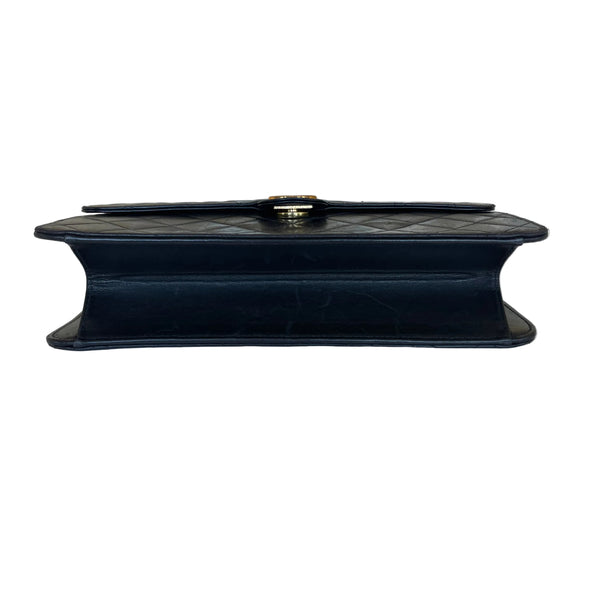 Sac à main Chanel Single Flap en cuir noir