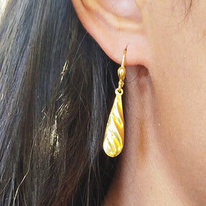 Boucles d'oreilles en or jaune 18 K - 4.32 G