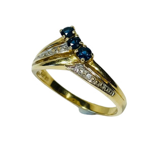 Bague en Or 18K avec 3 Saphirs - T54 - 1.29gr