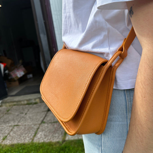 Sac à main Longchamp Camel 1516