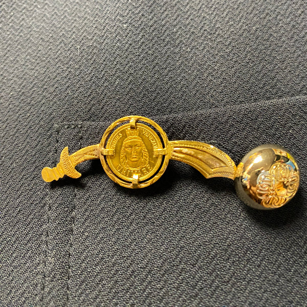 Broche en or jaune 18 carats – 4,8 x 1,7 cm