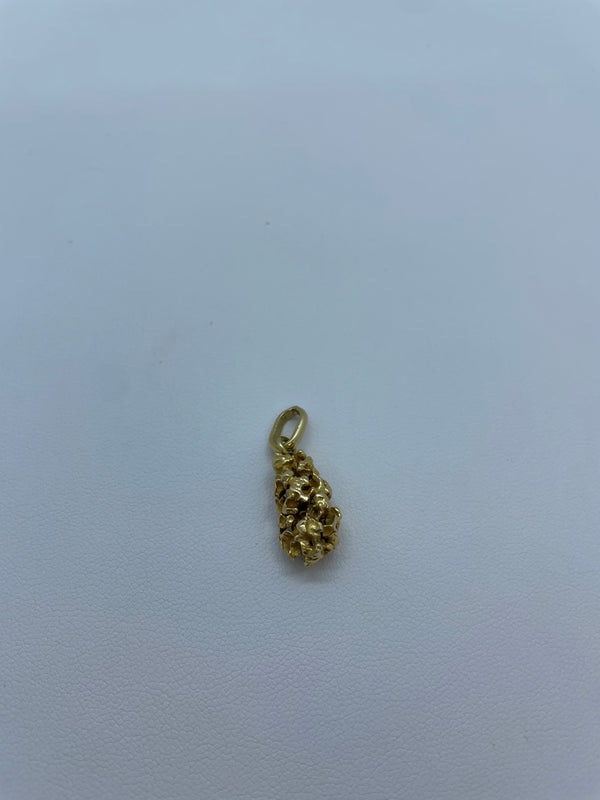 Pendentif pépite en or jaune 18K 5.11 gr