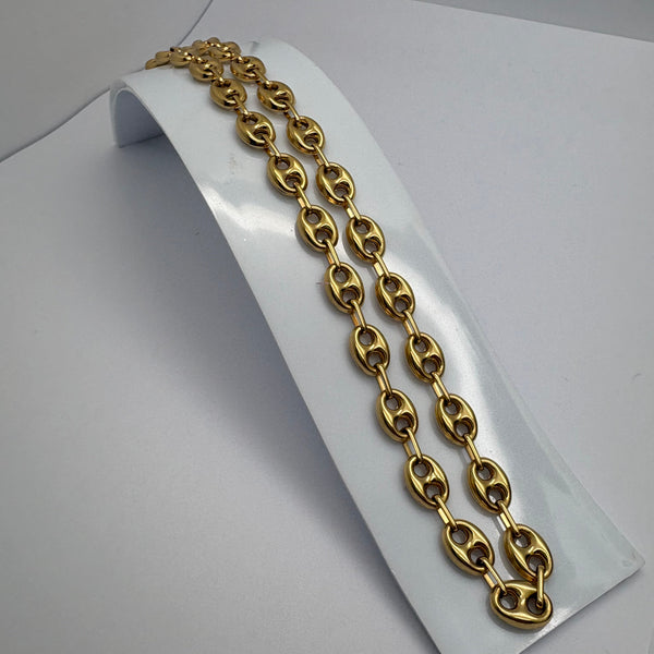 Collier en or jaune 18K - 25.04 Grs
