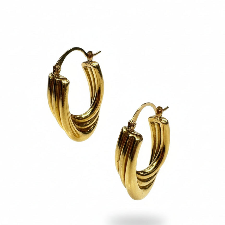 Boucles d'oreilles créoles en or jaune 18K - 2.60g