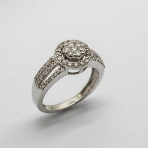 Bague en Or Gris 18K - 4.39 G avec Diamants