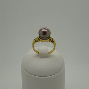 Bagues en Or jaune 18K avec perle de Tahiti et diamants