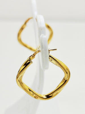 Boucles d'oreilles créoles en or jaune 18K 1.70 Grs