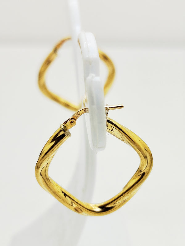 Boucles d'oreilles créoles en or jaune 18K 1.70 Grs