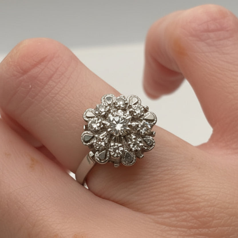 Bague Chou en Or Blanc 18k -  3.58 G