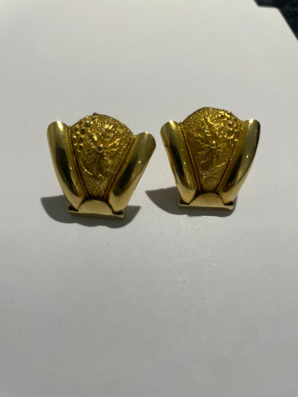 Boucles d'oreilles en or jaune 18K 8.24 Grs