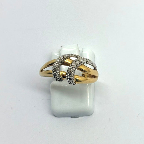 Bague ancienne en or 18 carats avec 2 diamants