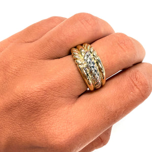 Bague travaillée en or jaune et or blanc 18 carats – Taille 53