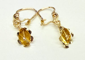 Boucles d'oreilles Dormeuse en Or Jaune 18K - 1.40G