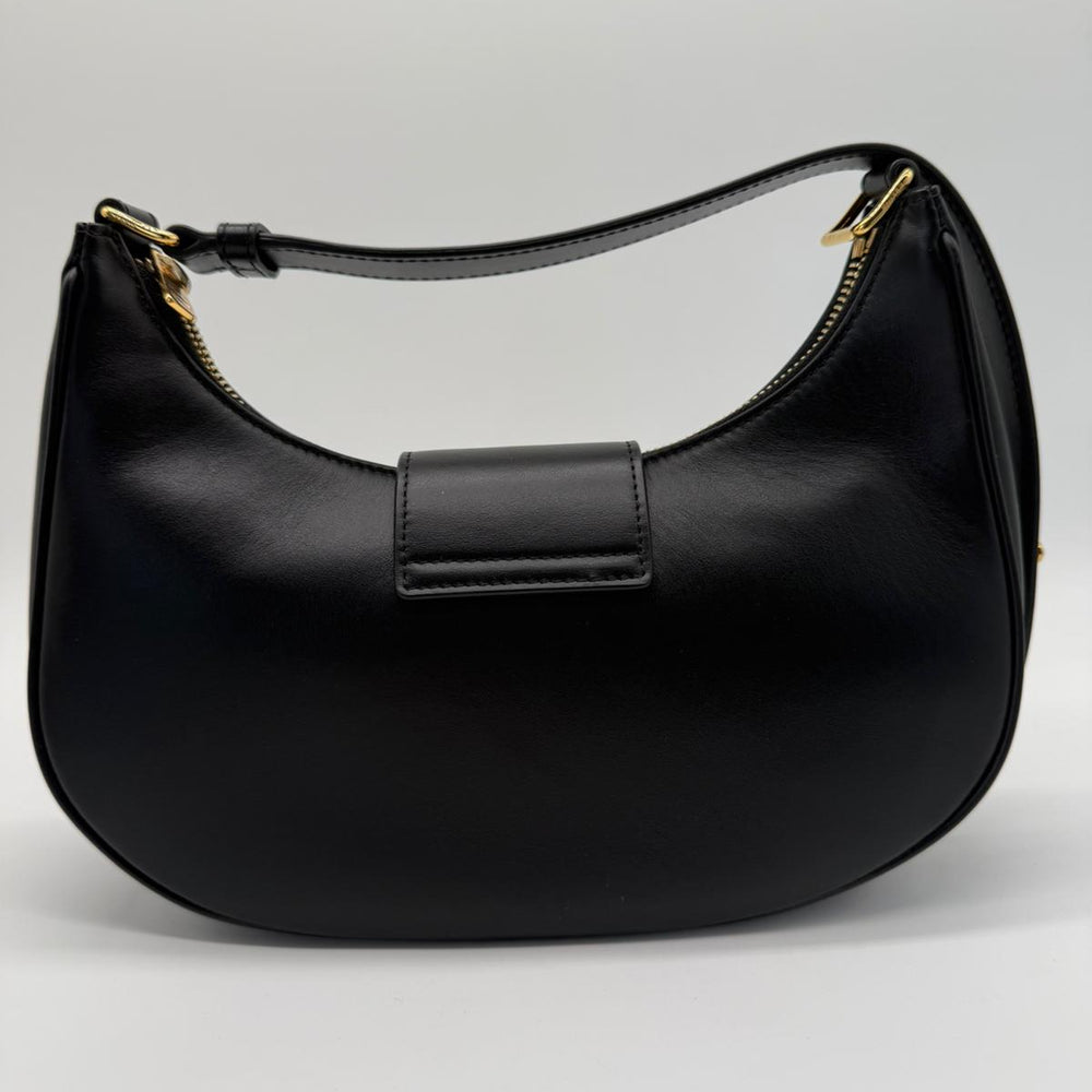 Sac Céline Ava en cuir noir avec fermoir triomphe