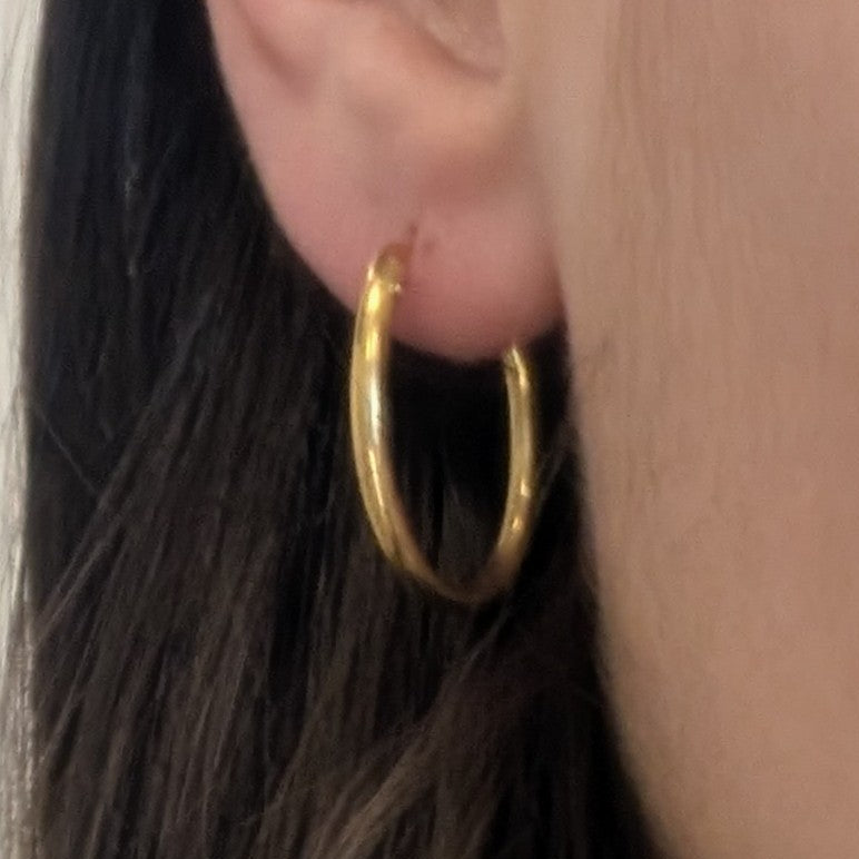 Boucles d'oreilles créoles en or jaune 18k - 1.51gr