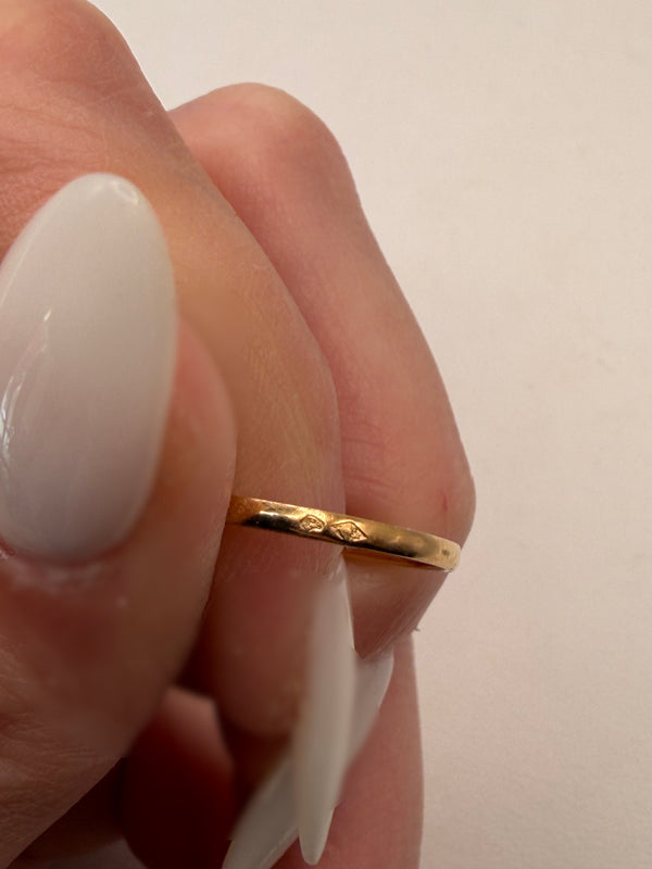 Superbe Alliance en Or Jaune 18 K - Taille 54 - 1.12 G