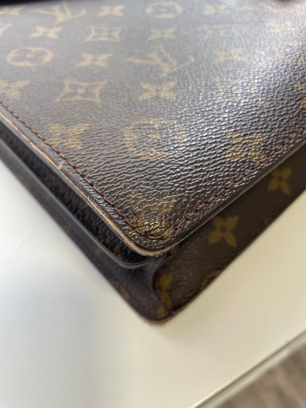 Louis Vuitton Mallette Maron Vintage Toile Monogramme